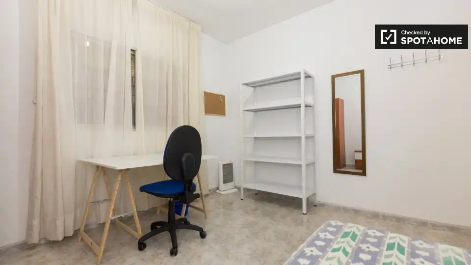 Habitación en Camino de Ronda