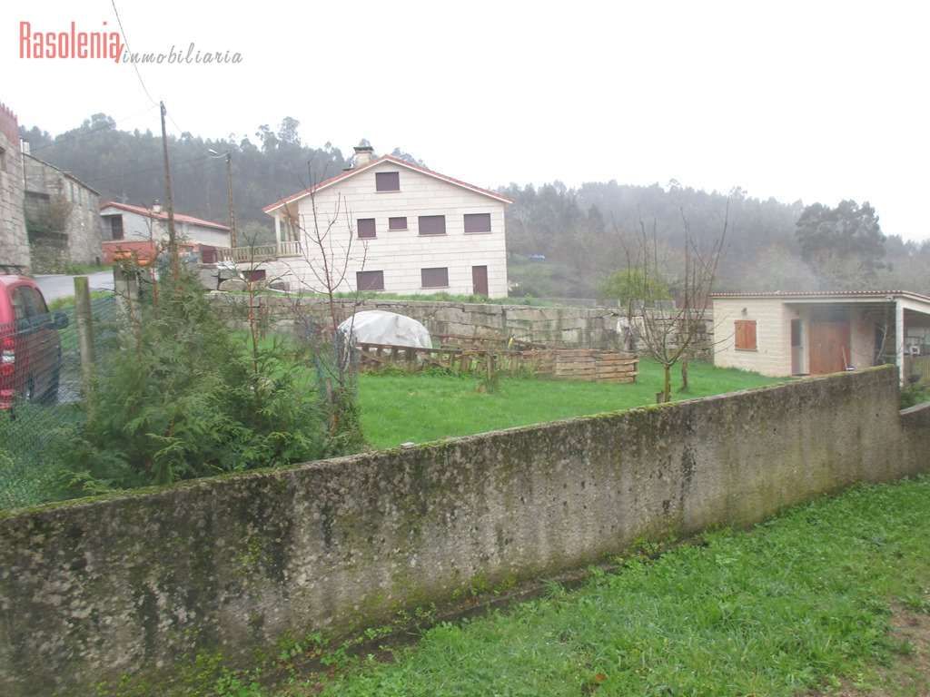 Residencial en venda en Fornelos de Montes