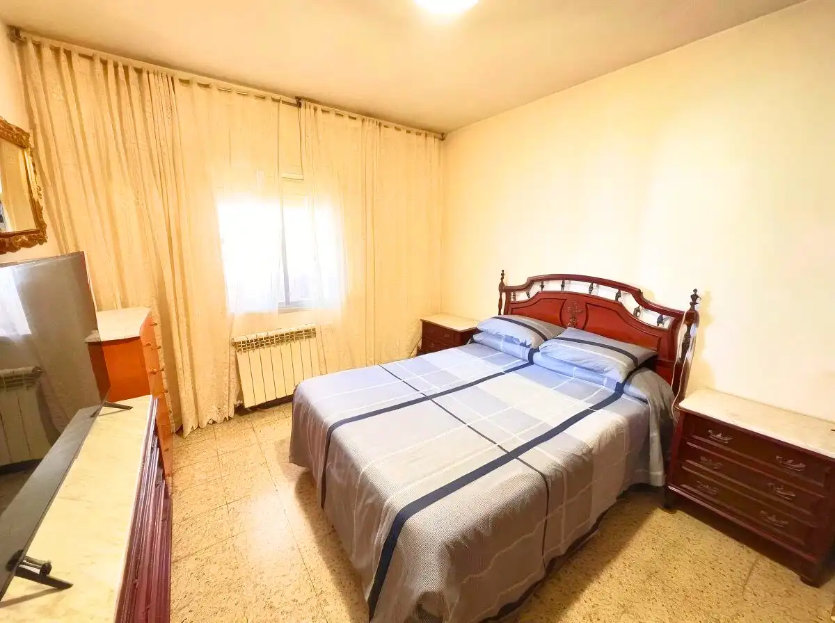 Bedroom of Flat for sale in Alcalá de Henares