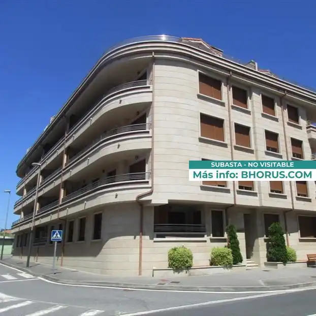 Piso con ascensor en venta en FONTE DE ONS-NOALLA 3