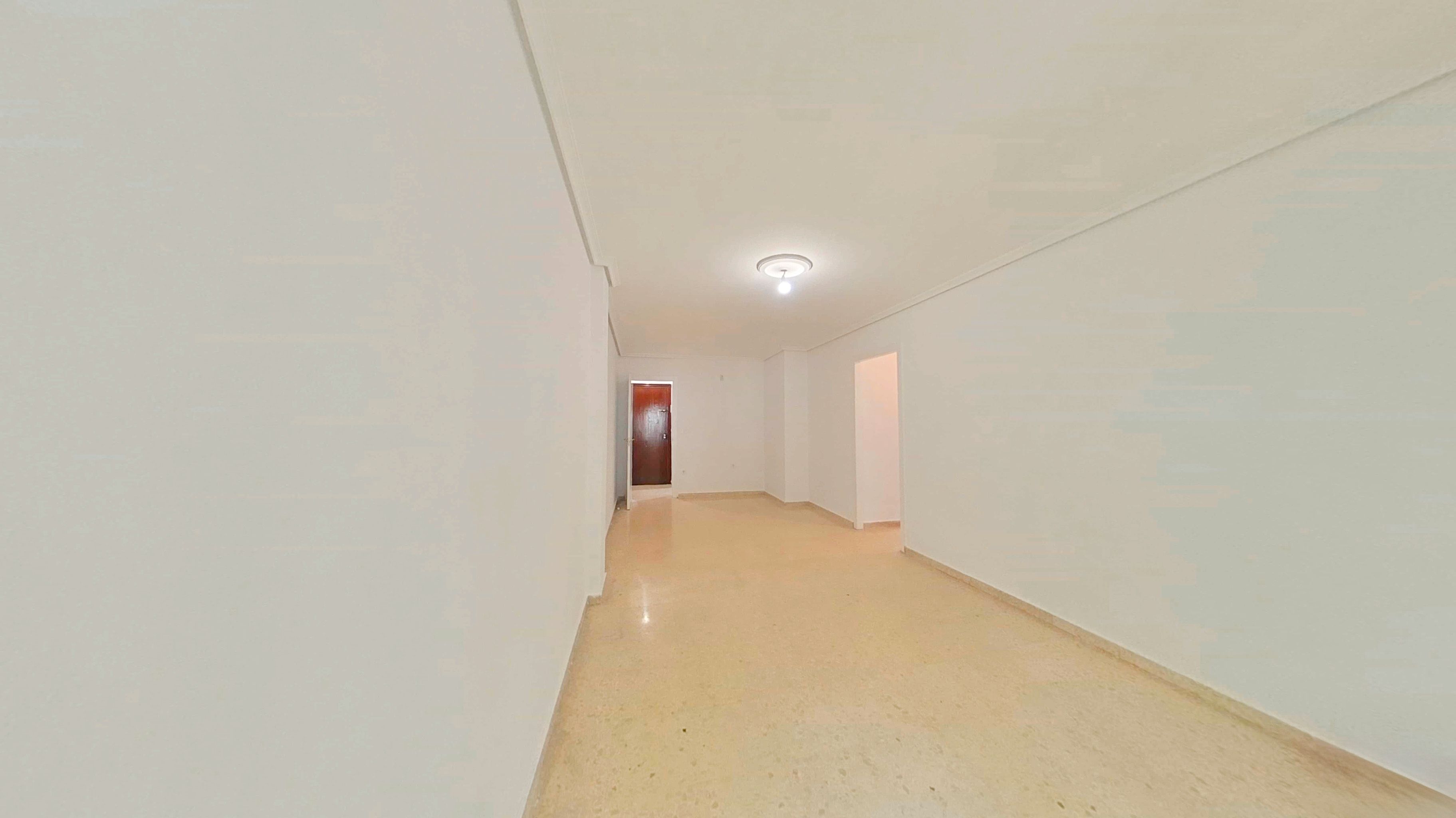 Flat to rent in  Sevilla Capital  with Terrace, Oven and Washing machine