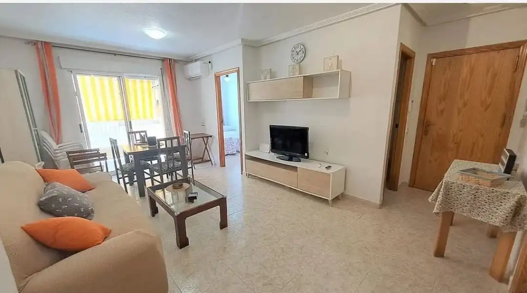 Apartment mit Terrasse zur Miete in La Mata, imagen 2