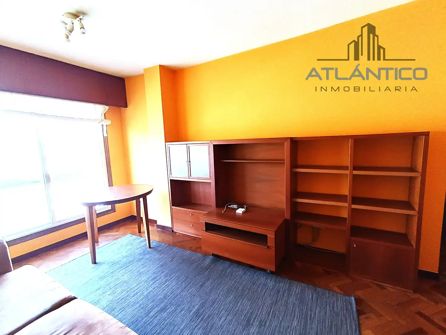 Habitación de Apartamento en venta en A Coruña Capital  con Parquet, Trastero y Amueblado