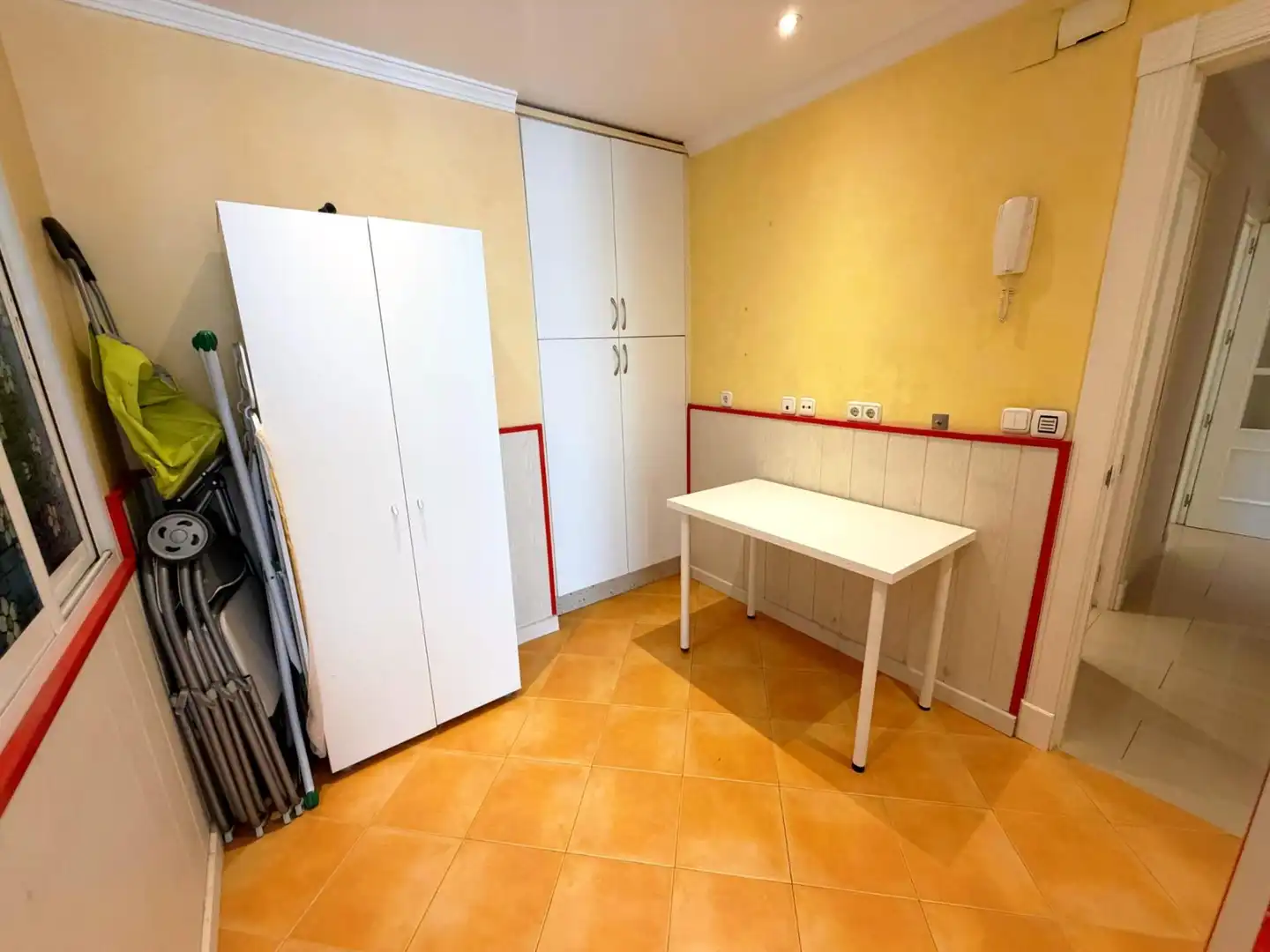 Cuina de Pis en venda en Málaga amb Aire condicionat i Terrassa