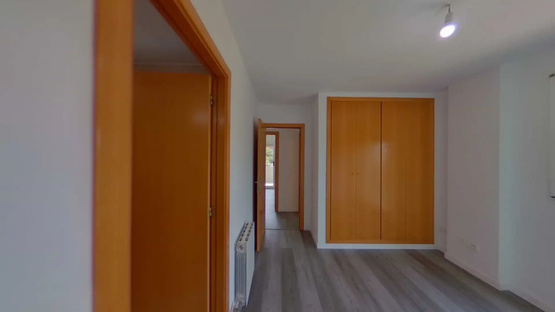 Wohnung zum Verkauf in Tarragona mit Heizung, Abstellraum und Schwimmbad