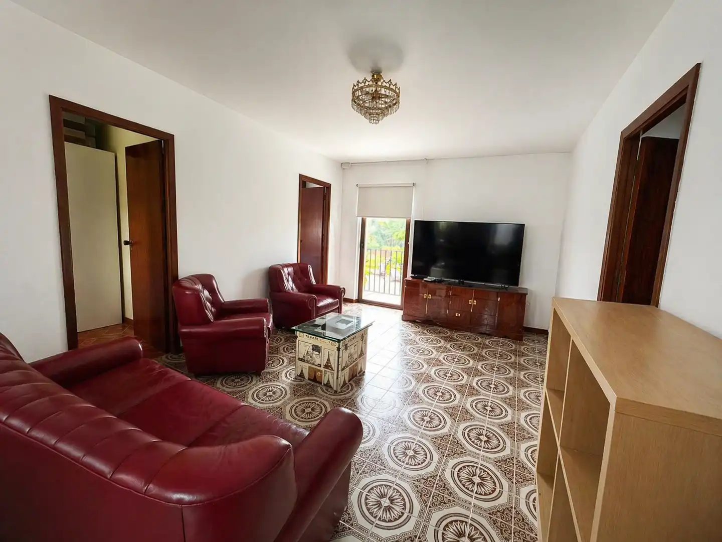 Sala d'estar de Casa o xalet en venda en Arbo amb Calefacció, Jardí privat i Moblat