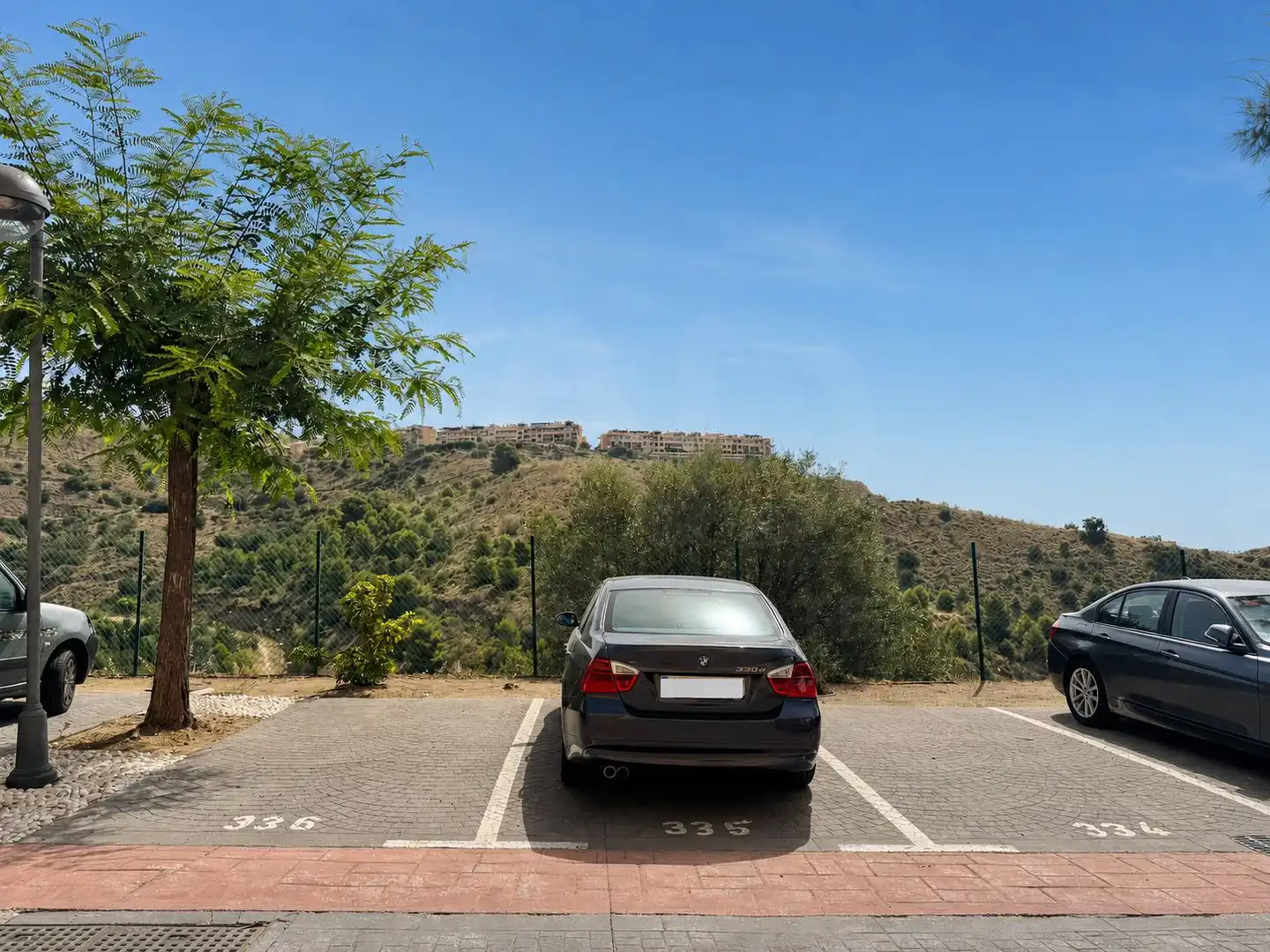 Aparcament de Pis en venda en Rincón de la Victoria amb Aire condicionat, Terrassa i Piscina