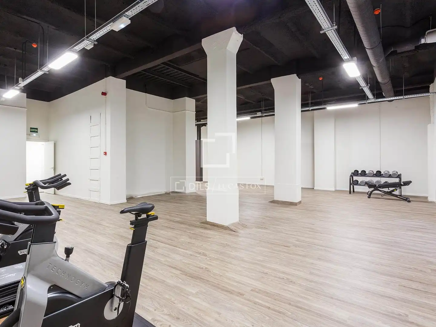 Piso en venta en Barcelona con Aire acondicionado, Terraza y Balcón