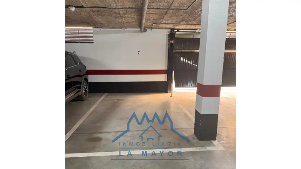 Parking de Piso en venta en Ciudad Real con Aire acondicionado, Calefacción y Trastero