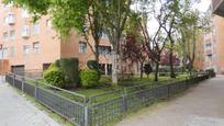 Exterior view of Flat for sale in  Madrid Capital  with Air Conditioner, Heating and Private garden