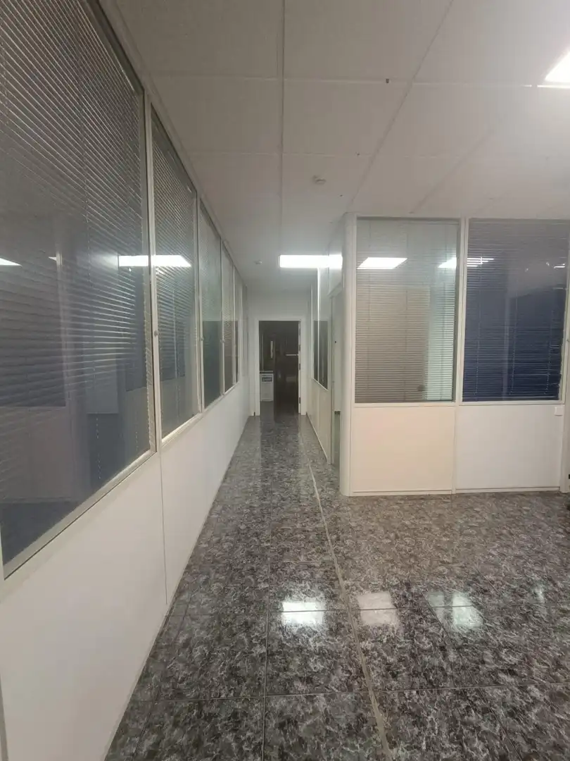 Oficina amb ascensor de lloguer a Bagatza - San Vicente, imagen 6