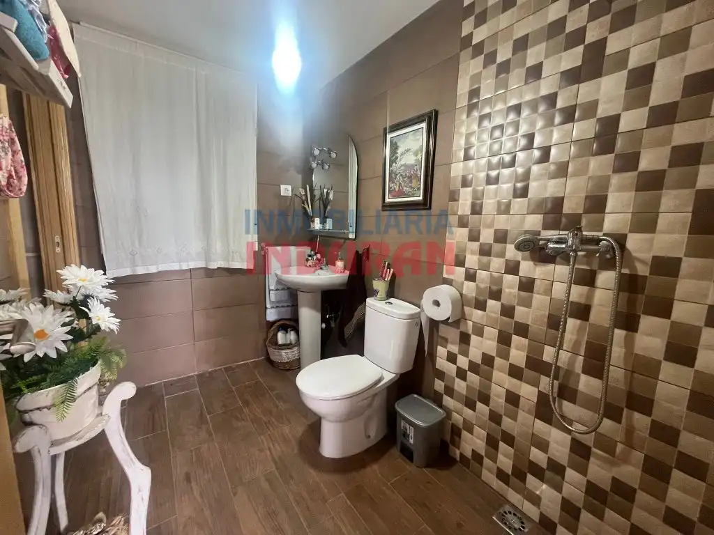 Bathroom of Country homes for sale in Castañar de Ibor