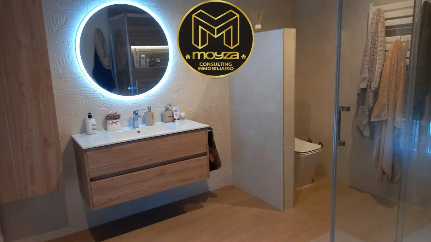 Baño de Casa o chalet en venta en Jaén con Aire acondicionado, Calefacción y Parquet