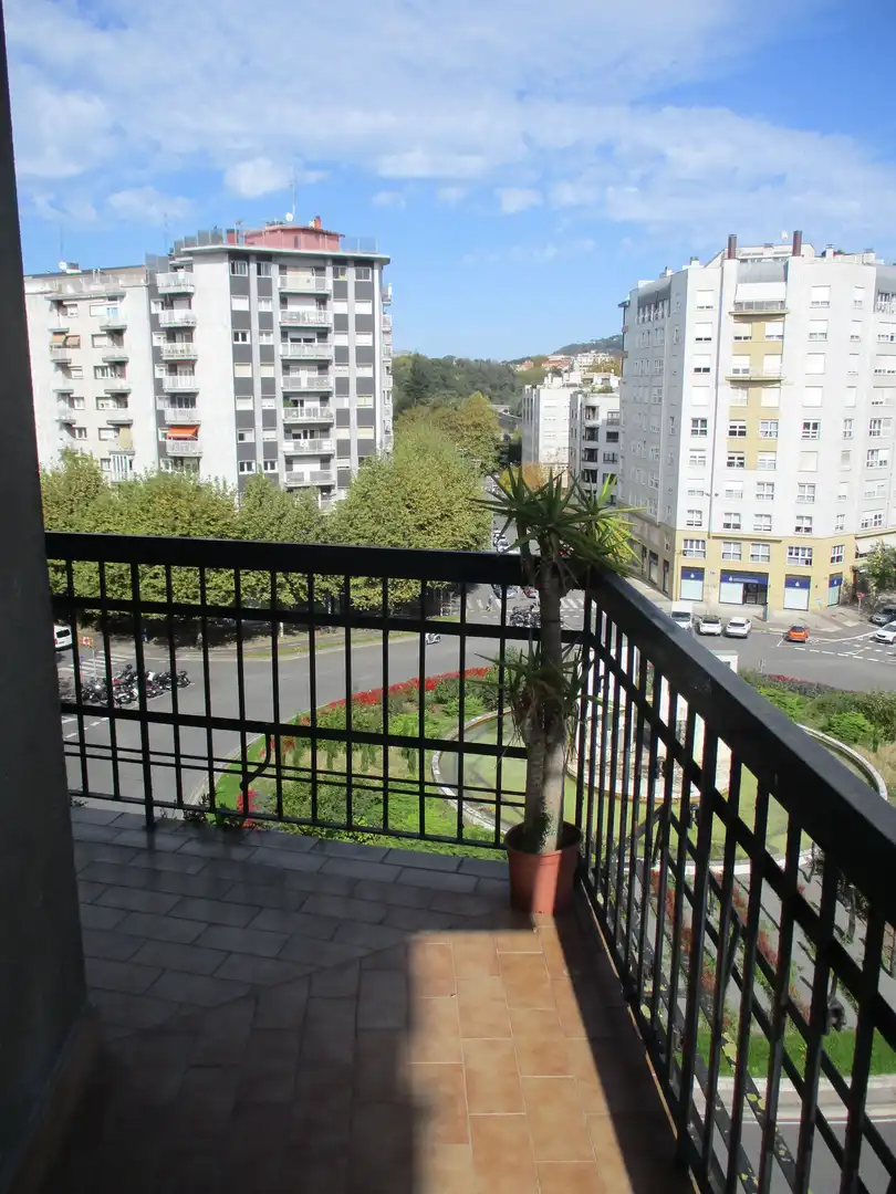 Balcony of Flat for rent in Donostia - San Sebastián   with Heating and Furnished