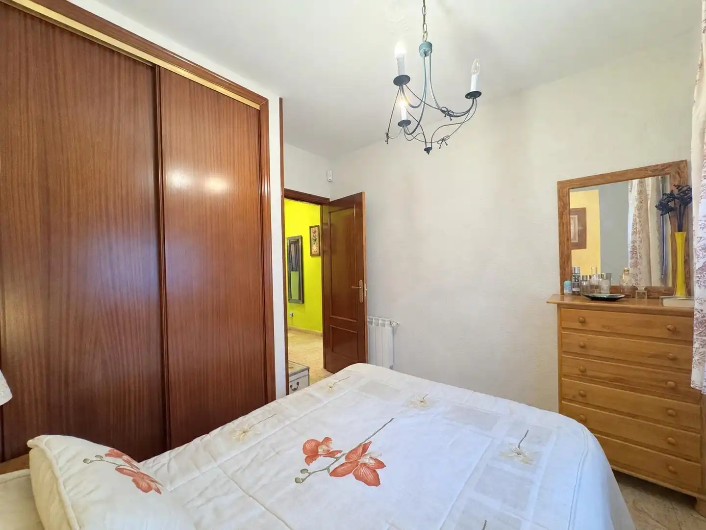 Habitación de Casa o chalet en venta en Herradón de Pinares con Calefacción, Jardín privado y Piscina