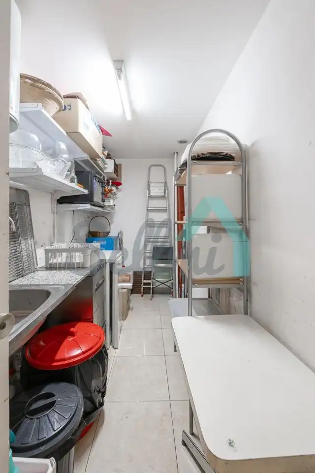 Local comercial de lloguer a Baldomero Fernández, imagen 10