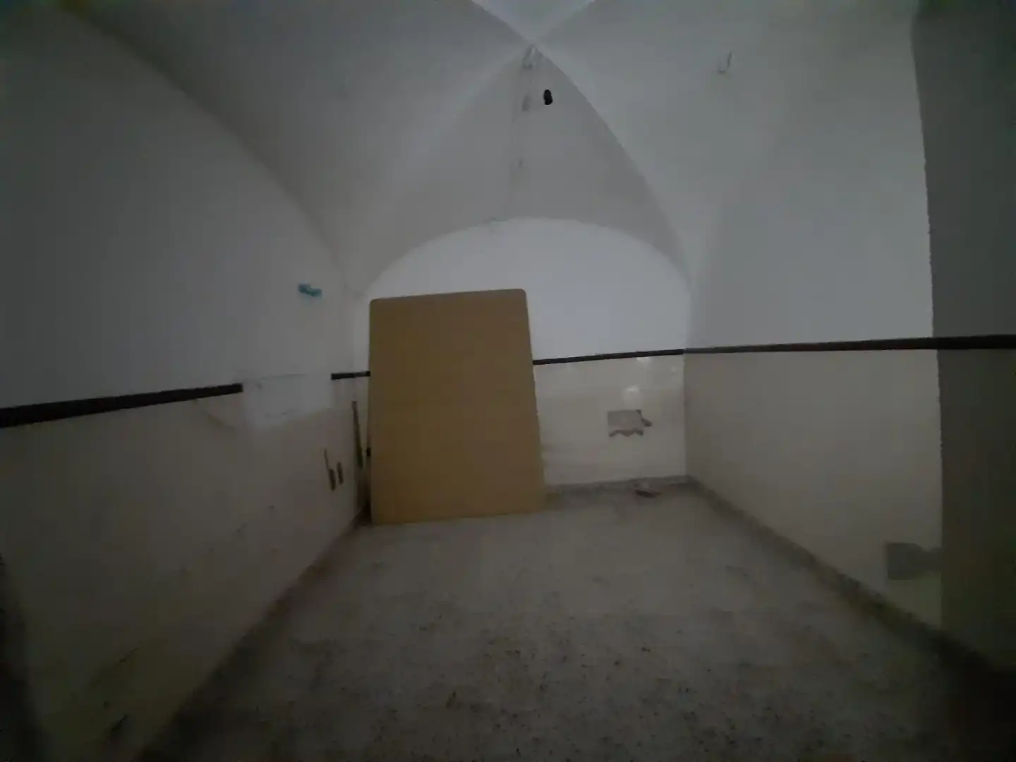 Houses for sale in Botija  with Private garden and Storage room