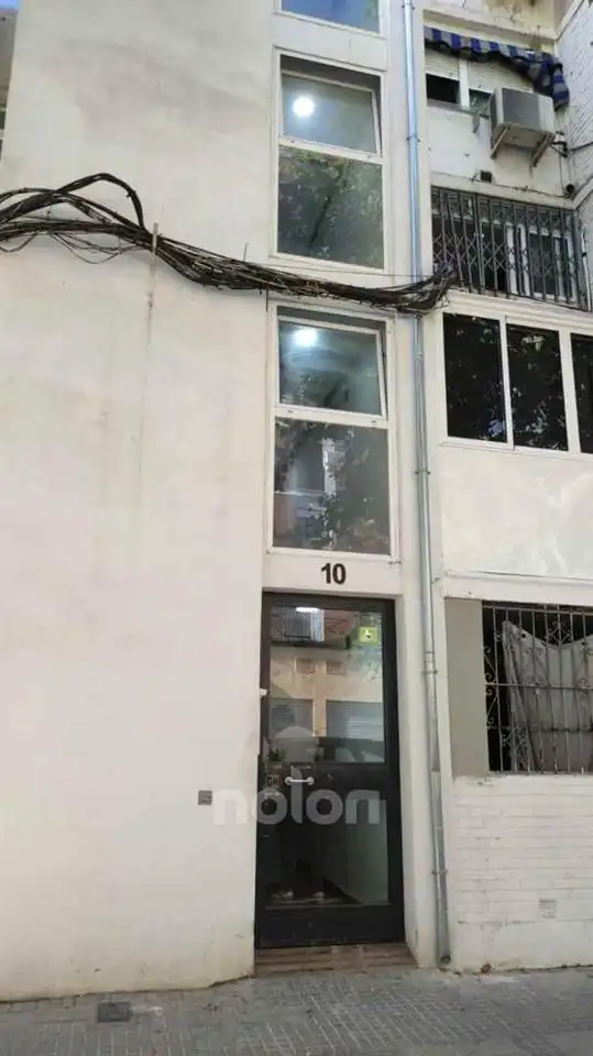 Flat for sale in Calle Jaén, imagen 2