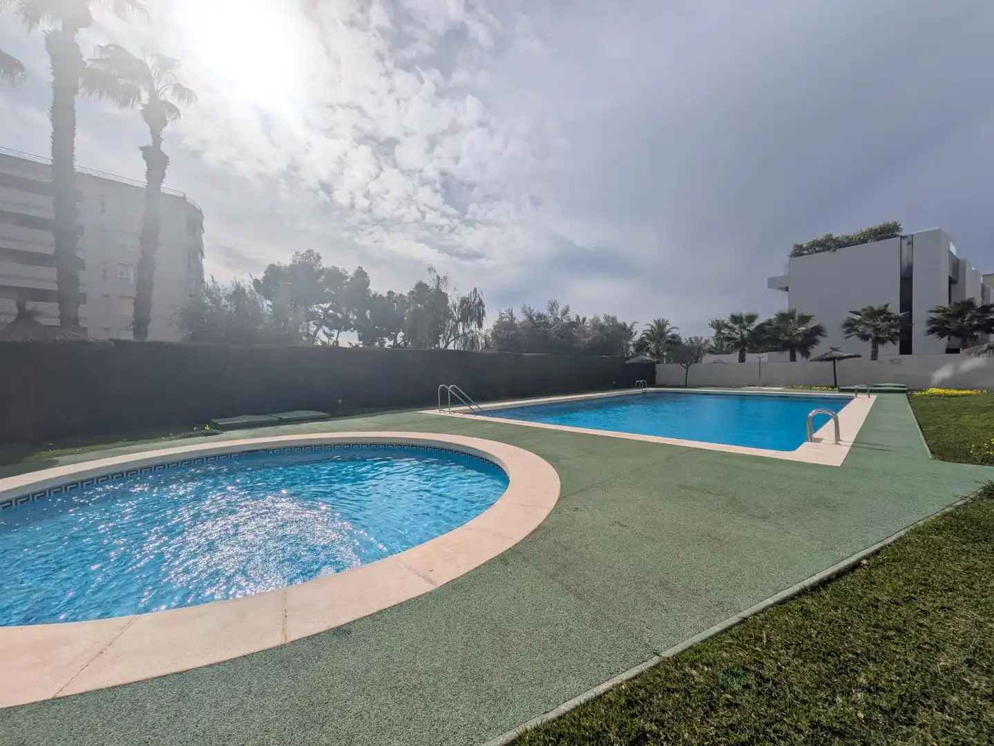 Piscina de Pis en venda en El Campello amb Balcó i Piscina comunitària