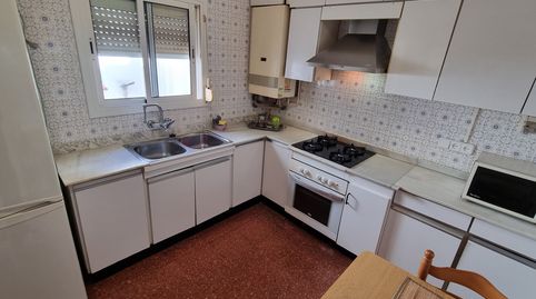 Foto 4 de Pis en venda a Carrer de Pau Casals, 14, Veïnat, Salt