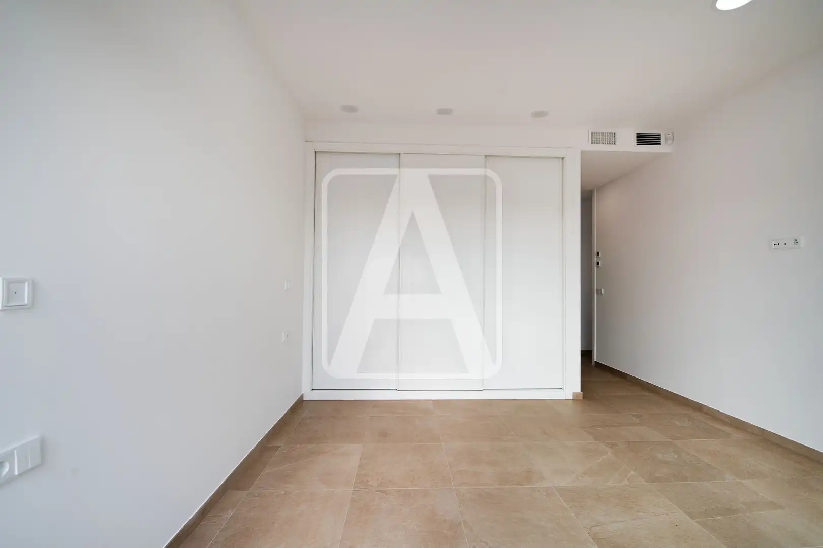 Detached house with pool for sale in La Fustera, imagen 26