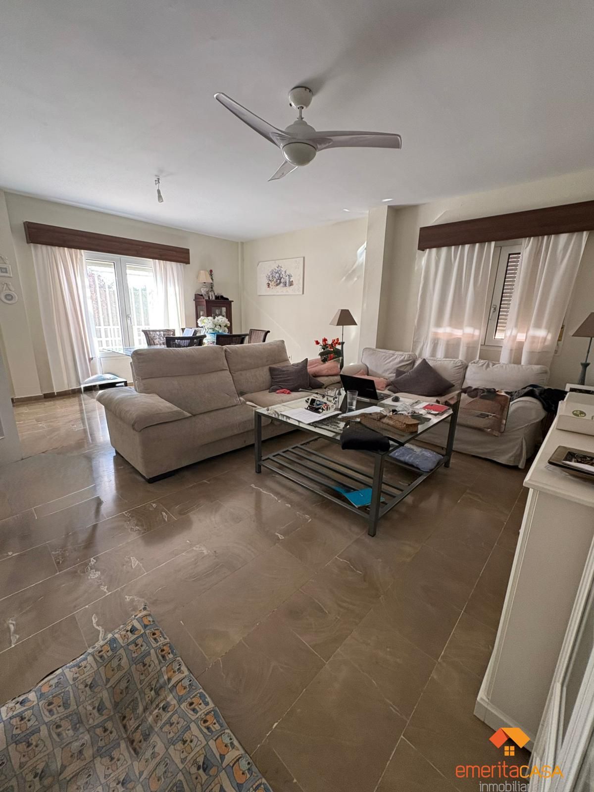 Sala d'estar de Casa o xalet en venda en Mérida amb Traster