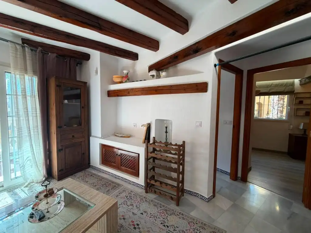 Cuina de Apartament en venda en Torrevieja amb Jardí privat i Forn