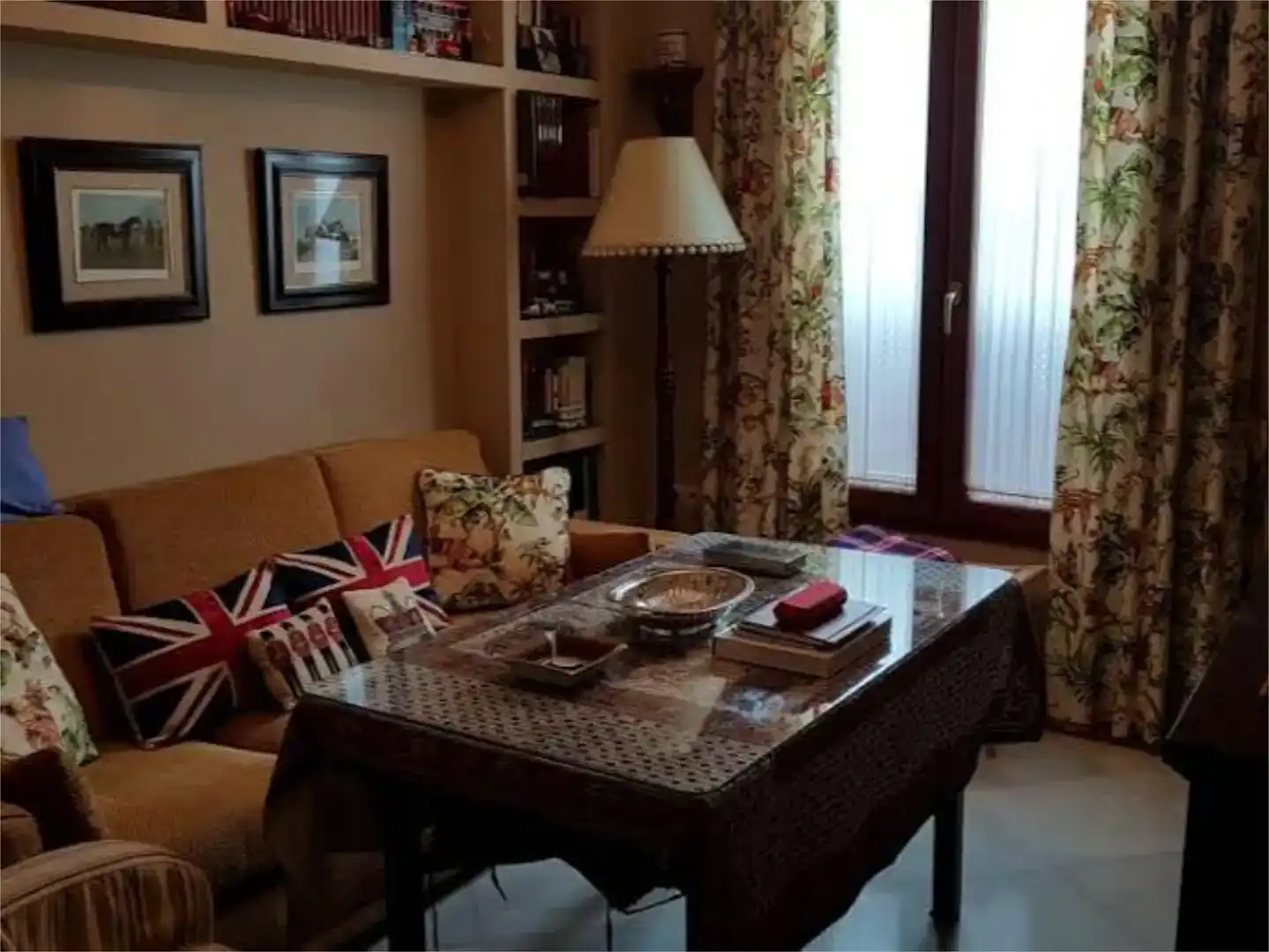 Living room of Flat for sale in Utrera  with Air Conditioner and Balcony