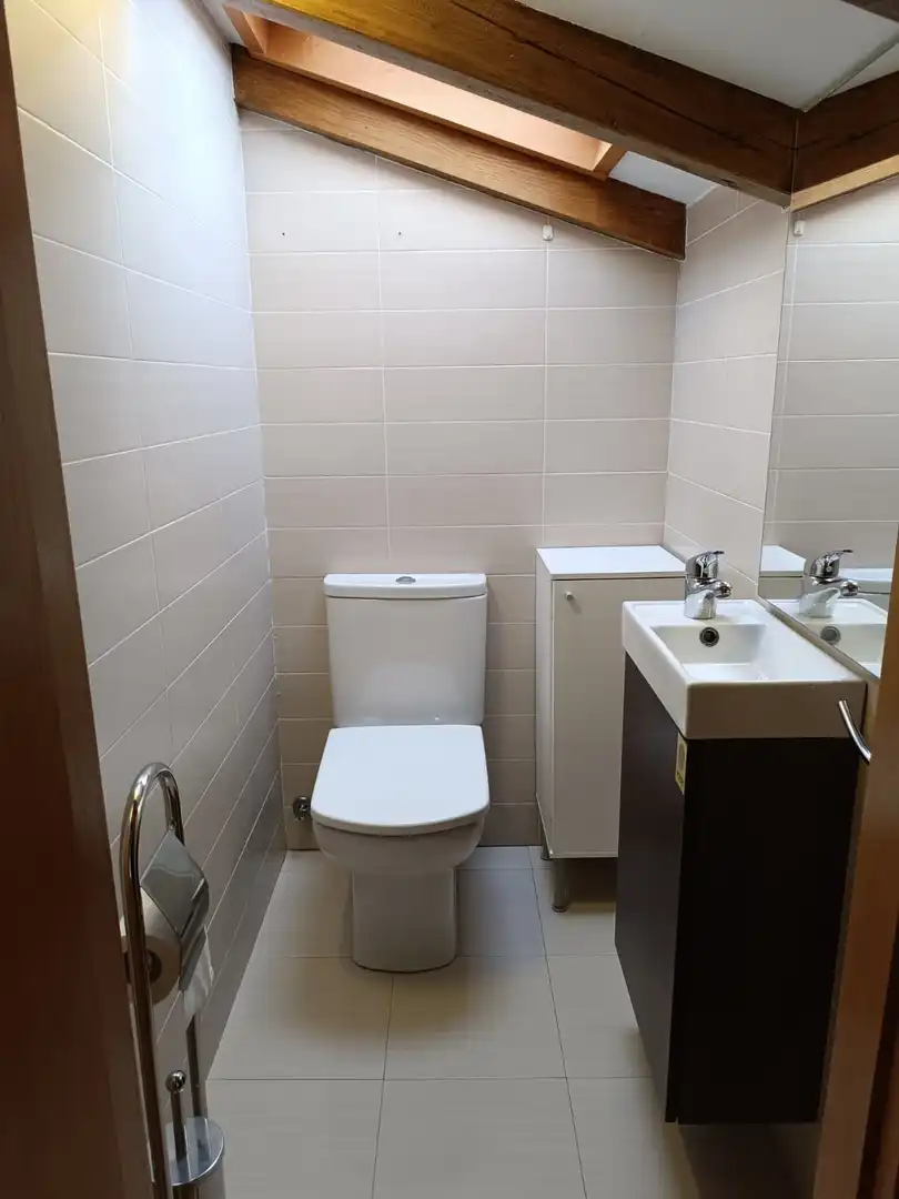 Maisonette zum Verkauf in Calle CASTRON DOURO, Ensanche - Sar