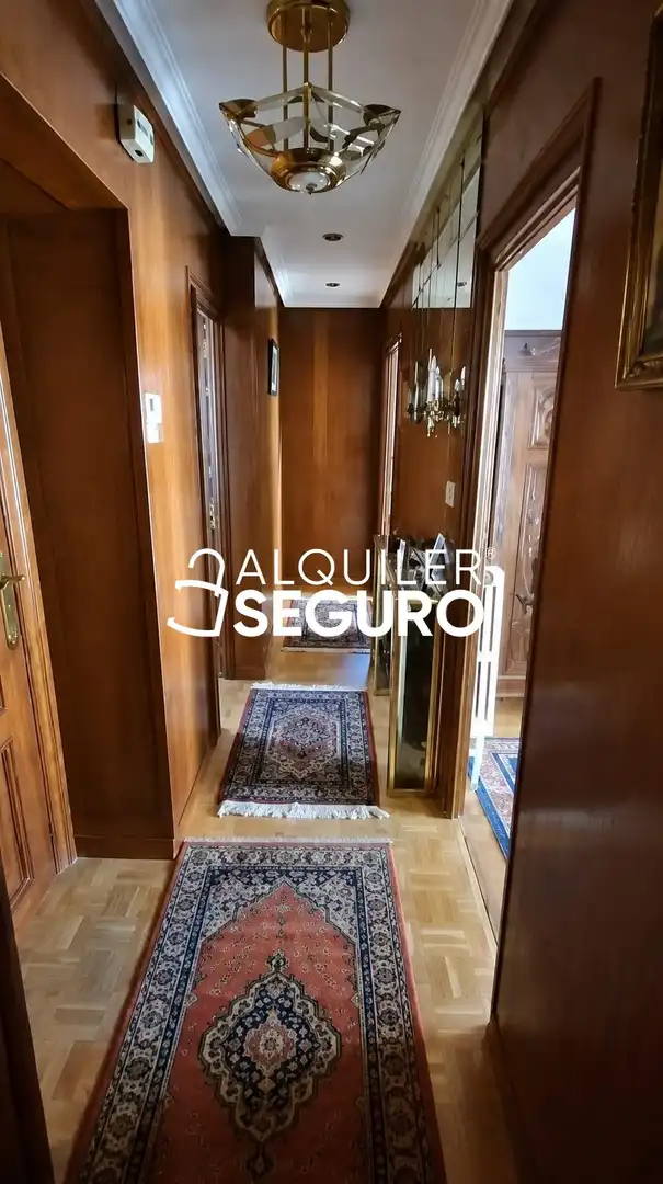 Piso de alquiler en Procurador , Casco Antiguo