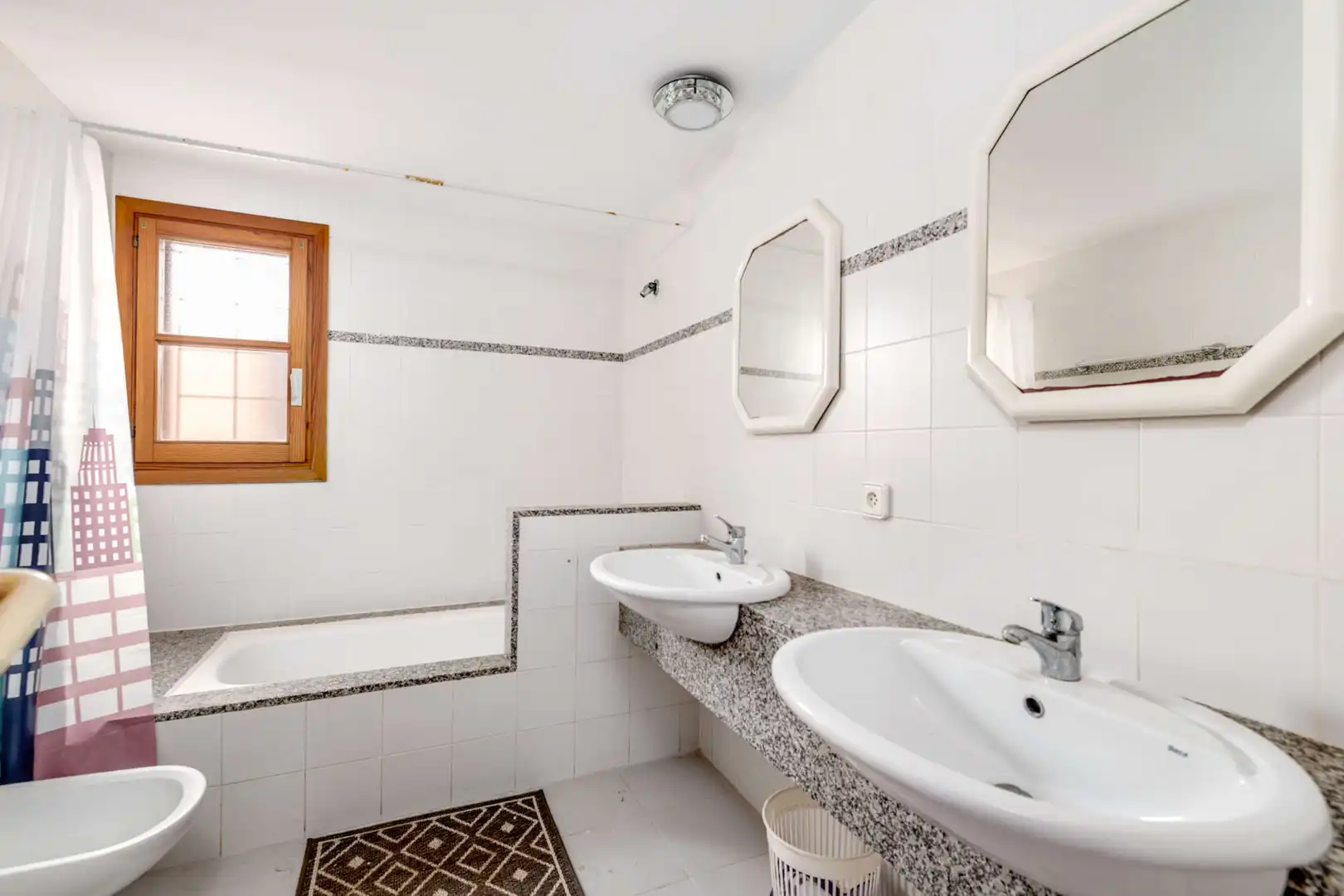 Badezimmer von Wohnung zum Verkauf in Capdepera mit Terrasse, Möbliert und Balkon