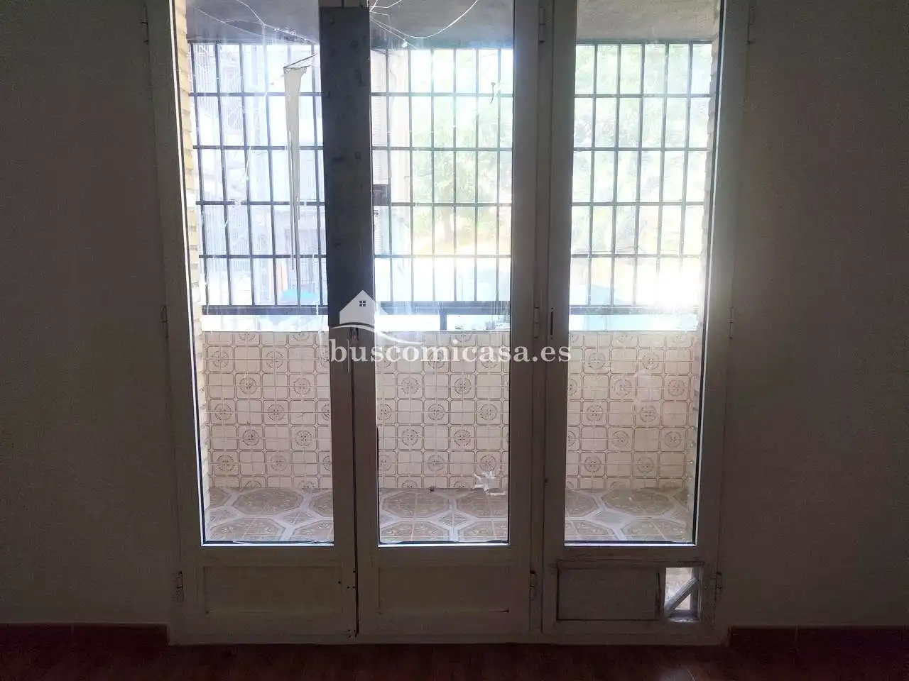 Habitación de Planta baja en venta en Jaén con Terraza y Balcón