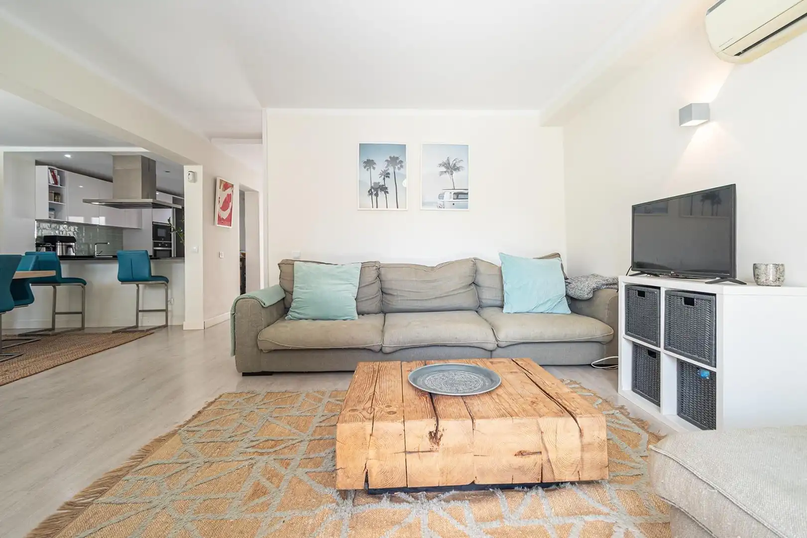 Sala d'estar de Casa adosada en venda en Calvià amb Aire condicionat, Calefacció i Jardí privat
