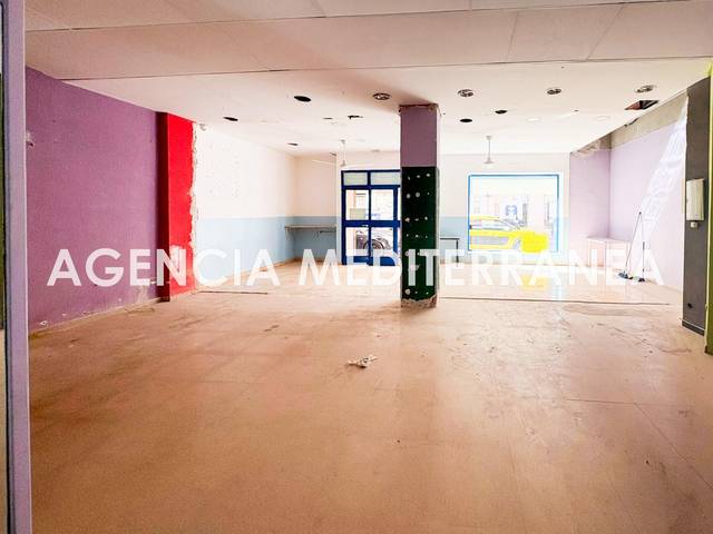 Local comercial en Alquiler en Casco Antiguo