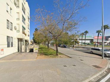 Individual to rent in Nuevo Parque - Los Rosales - Tráfico Pesado