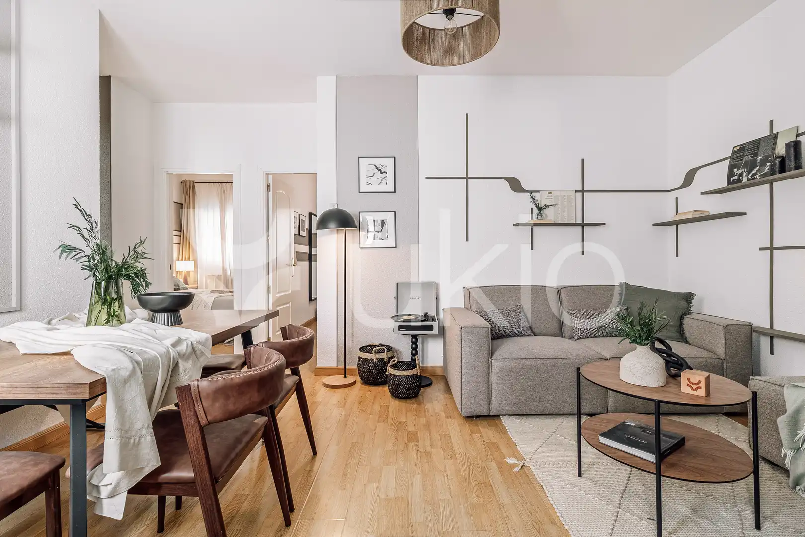 Sala de estar de Apartamento de alquiler en Madrid con Aire acondicionado, Calefacción y Amueblado