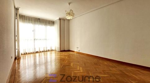 Foto 2 de Pis de lloguer a C. del Pensamiento, Castillejos - Cuzco,  Madrid Capital