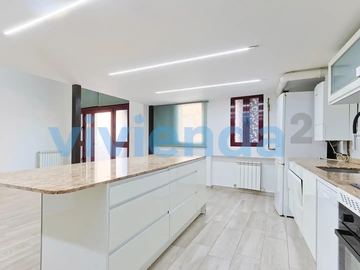 Cocina de Piso en venta en Madrid con Calefacción y Balcón