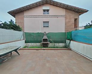 Jardí de Casa adosada en venda en Santa Susanna amb Aire condicionat, Calefacció i Jardí privat