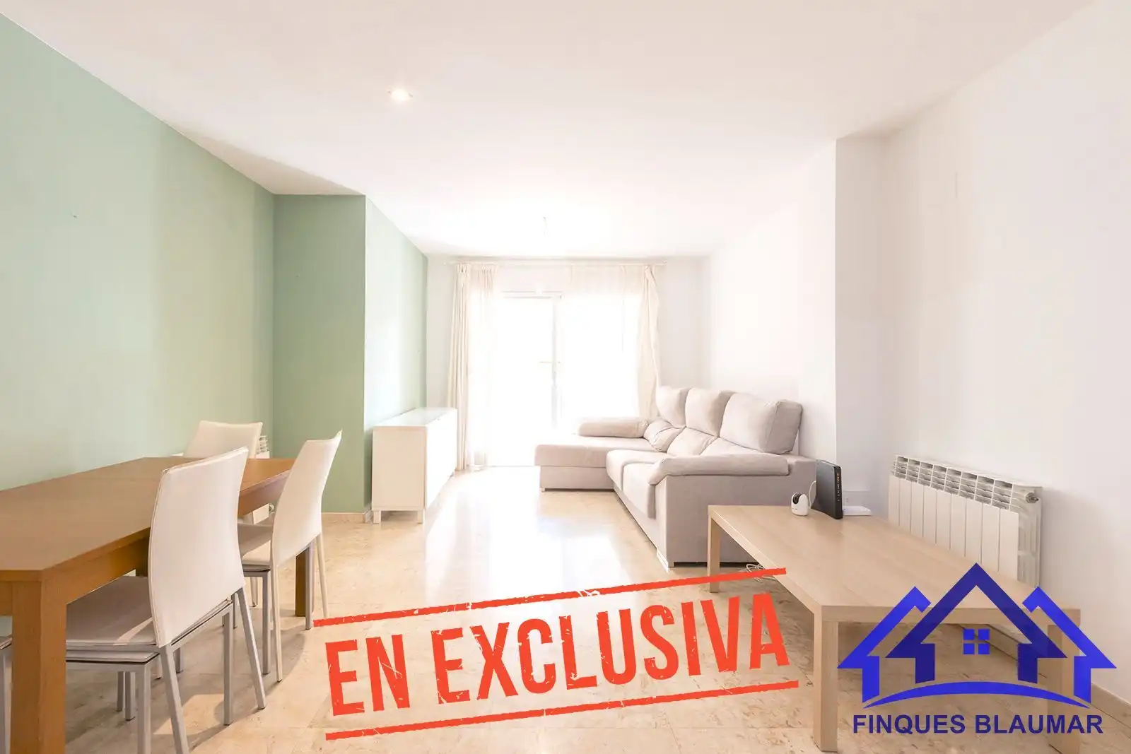 Außenansicht von Wohnung zum Verkauf in Arenys de Mar mit Heizung und Terrasse