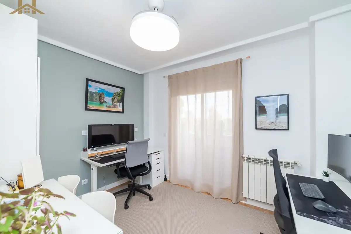 Habitación de Ático en venta en Alcorcón con Aire acondicionado, Calefacción y Terraza