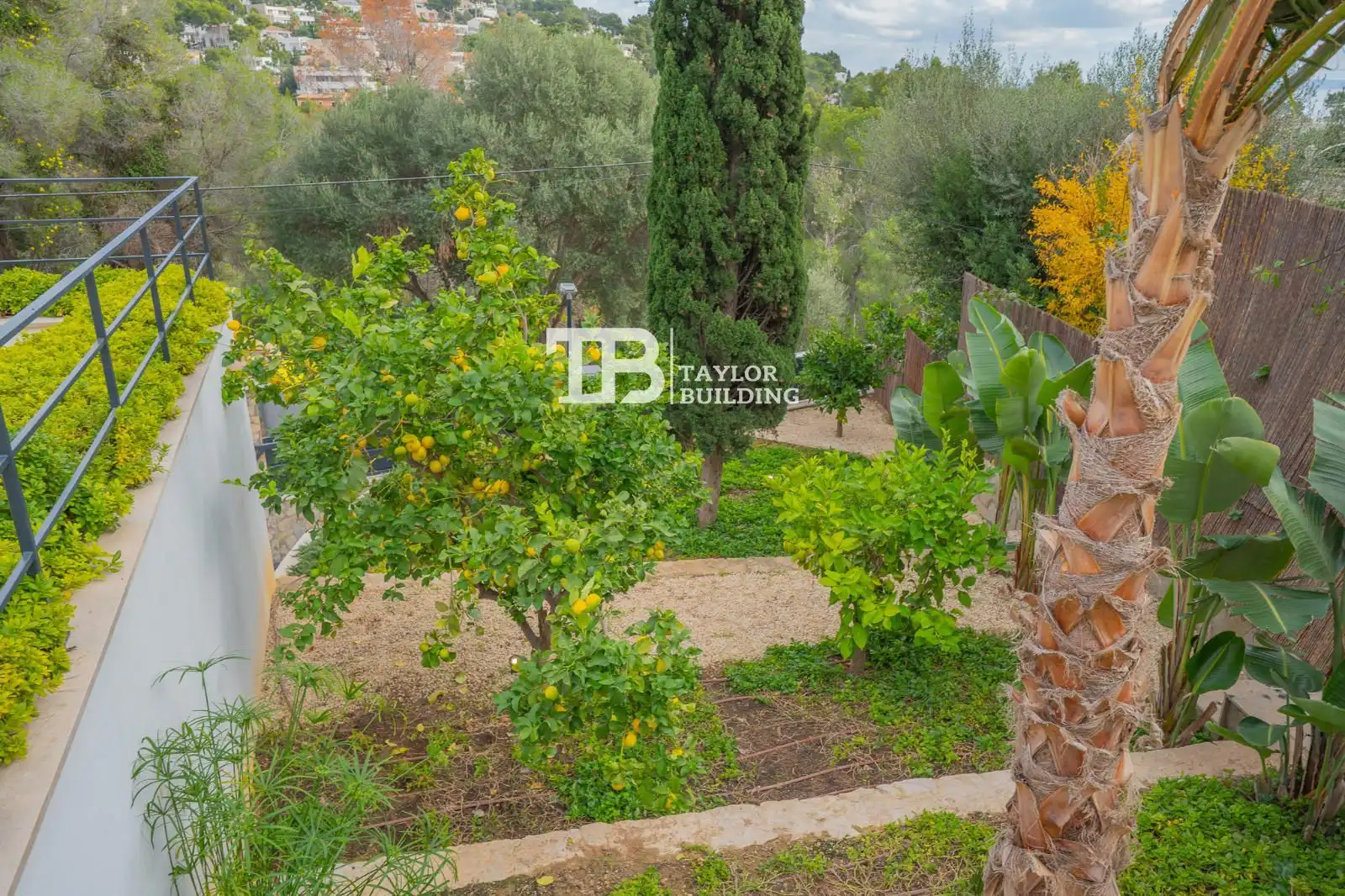 Garden of Houses for sale in Calvià  with Air Conditioner, Heating and Private garden