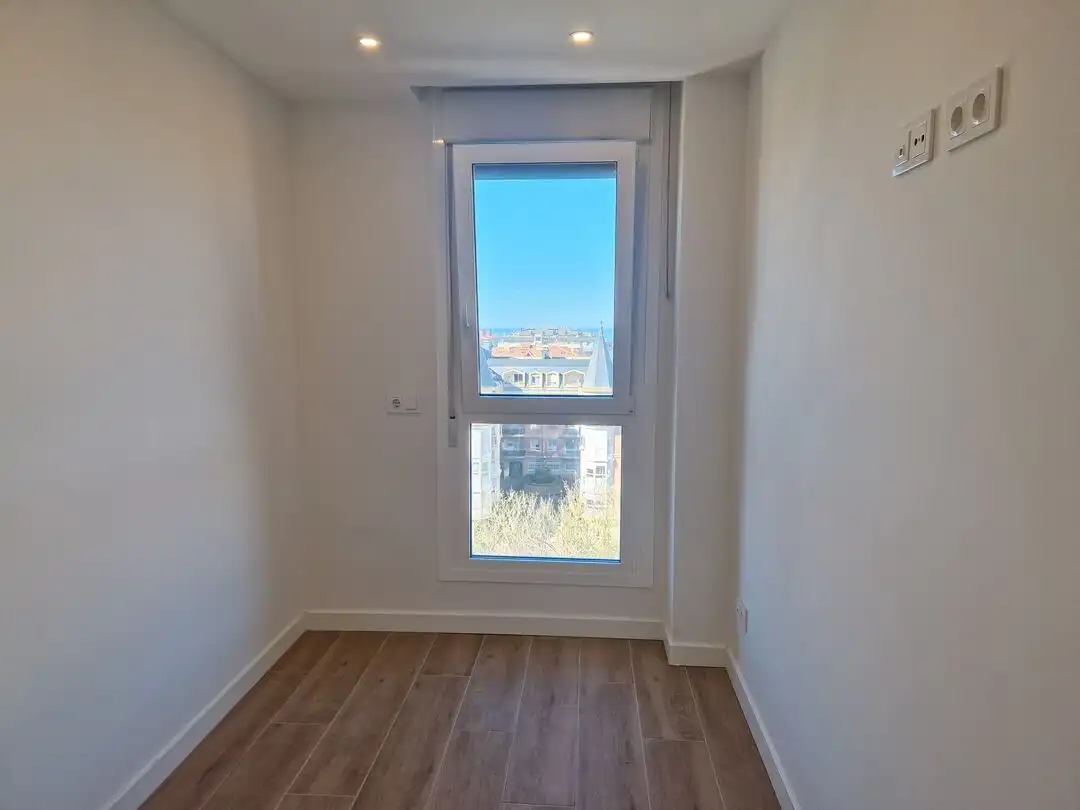 Bedroom of Flat for sale in Zarautz  with Heating, Terrace and Balcony