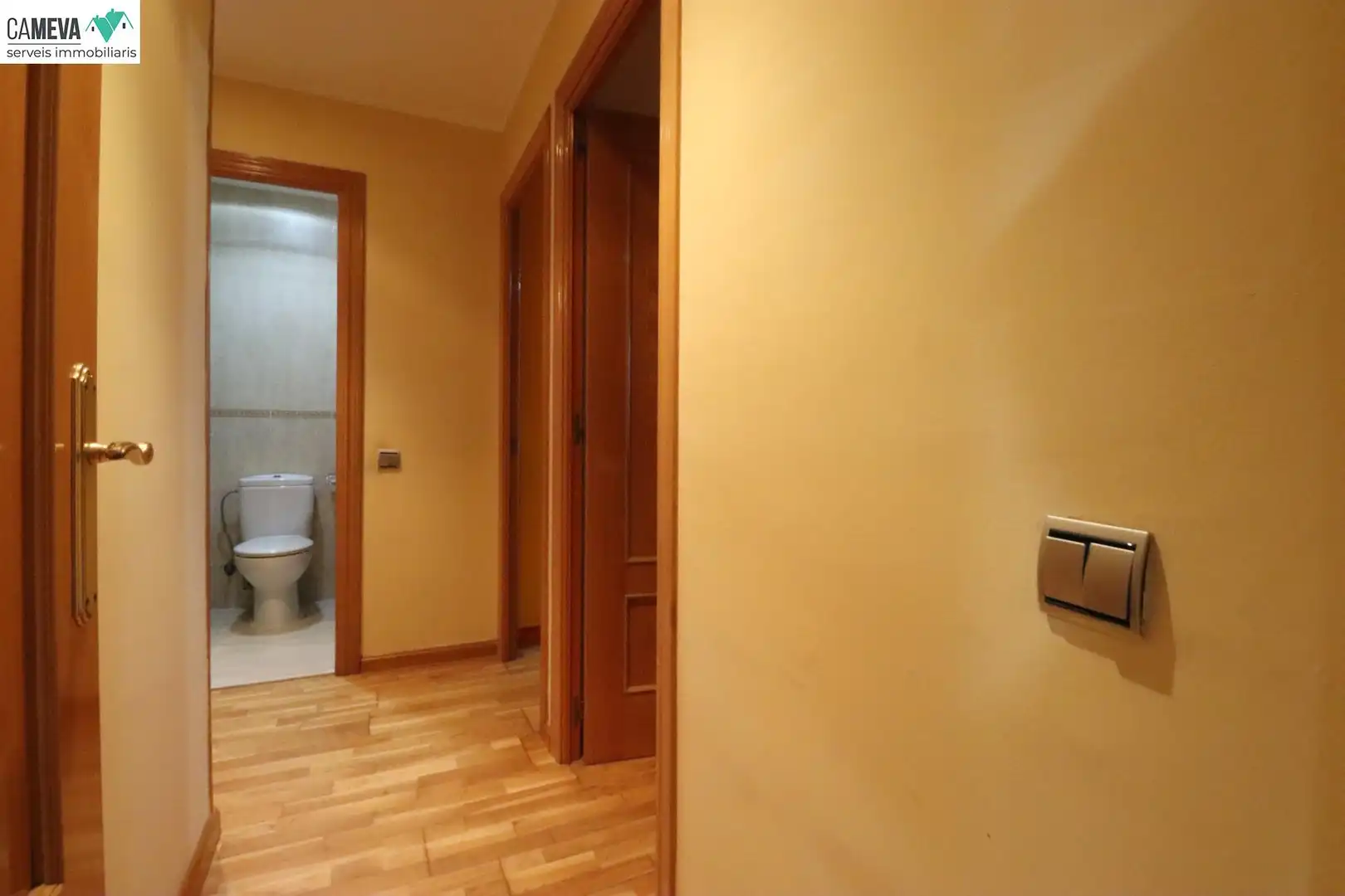 Piso en venta en Sabadell con Aire acondicionado, Calefacción y Parquet