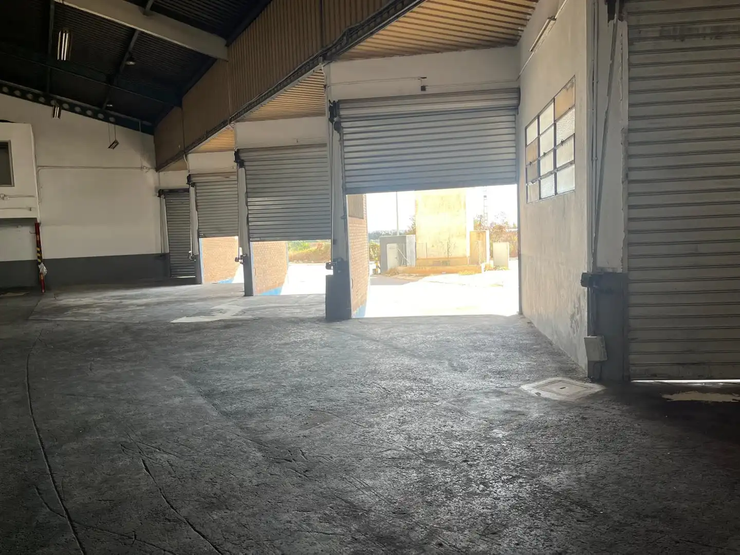 Industrial buildings for rent in Xirivella