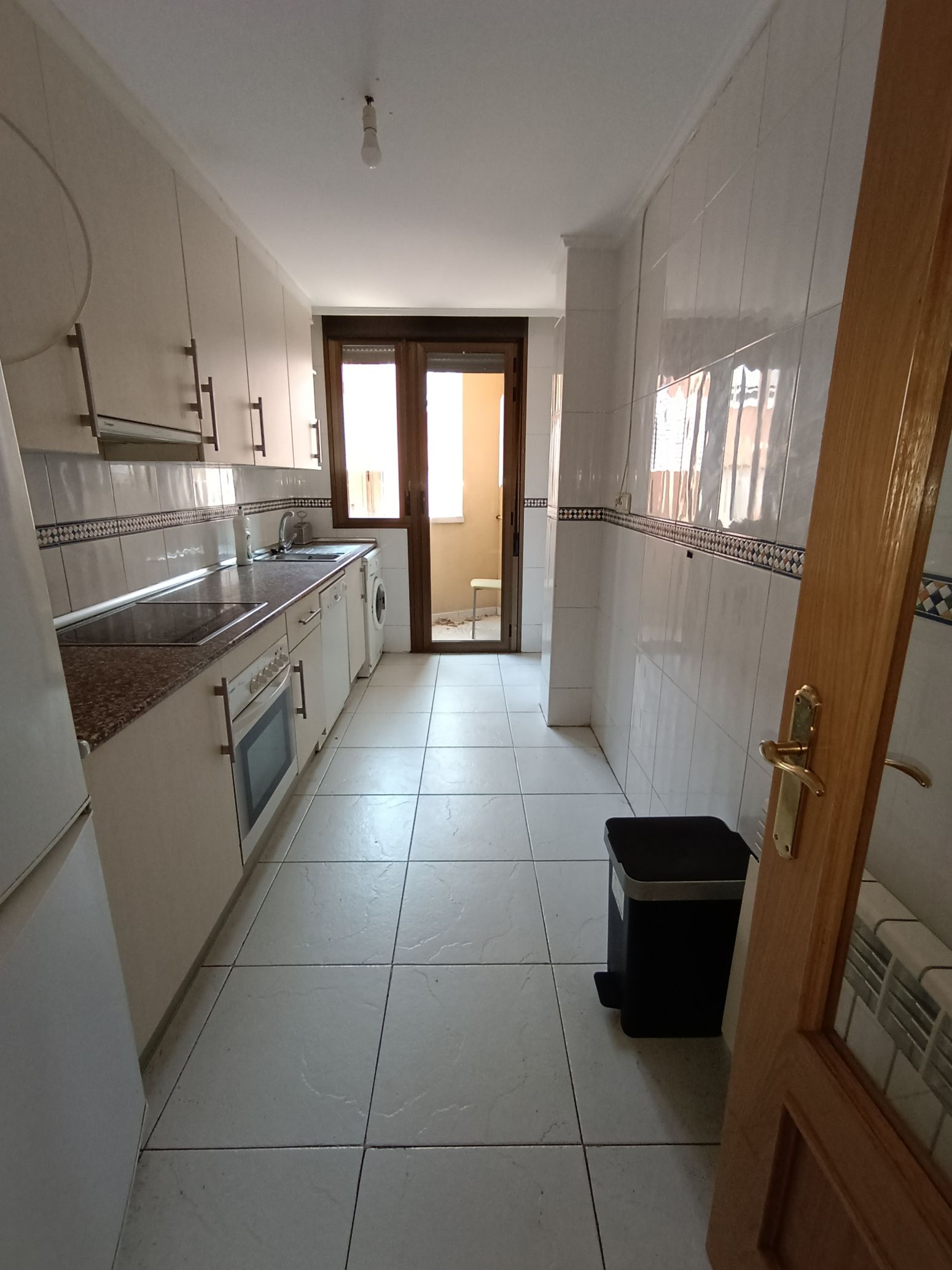 Cuina de Pis en venda en  Logroño amb Calefacció, Parquet i Traster