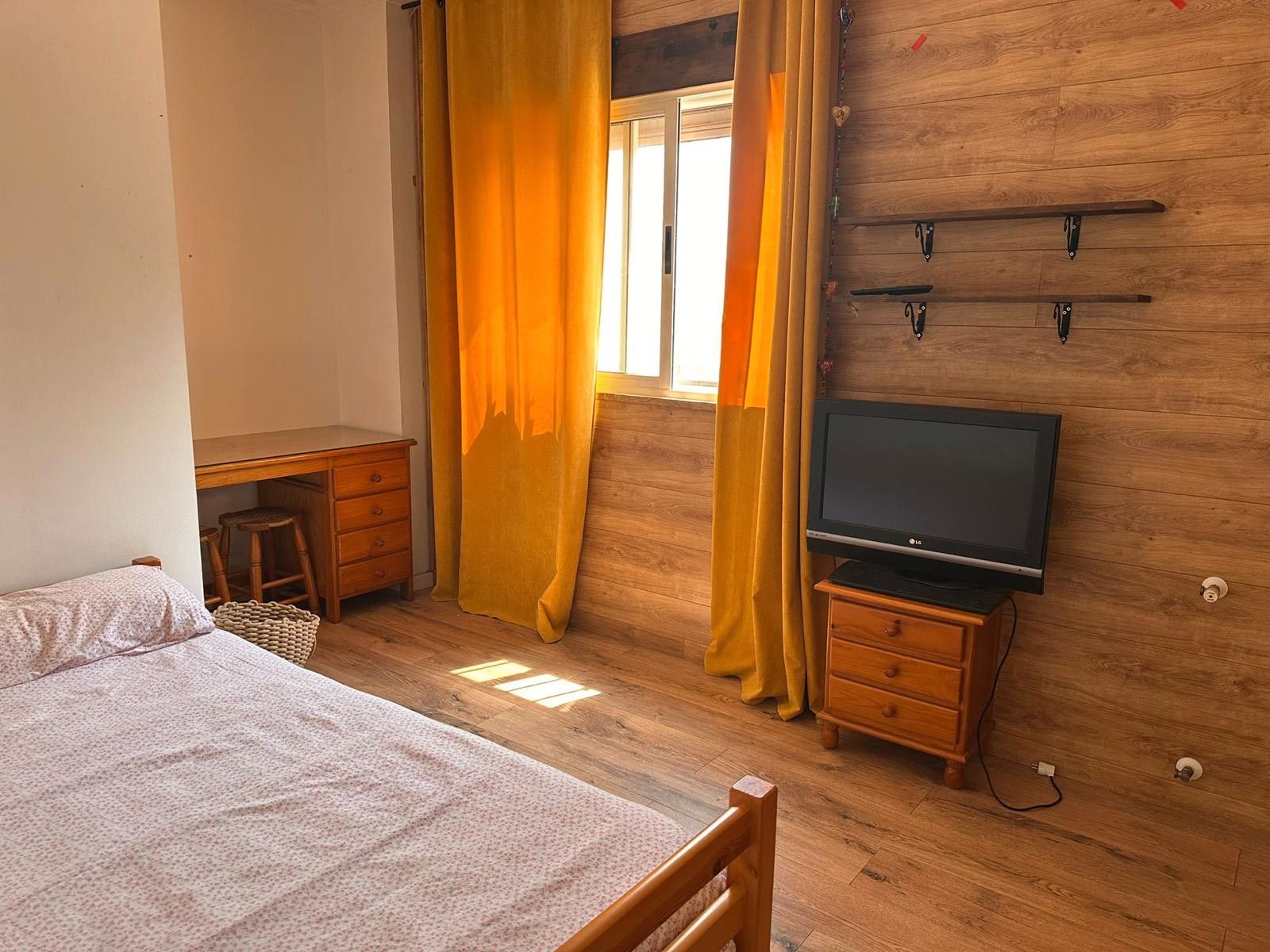 Habitación de Casa o chalet para compartir en Manises con Aire acondicionado, Calefacción y Terraza