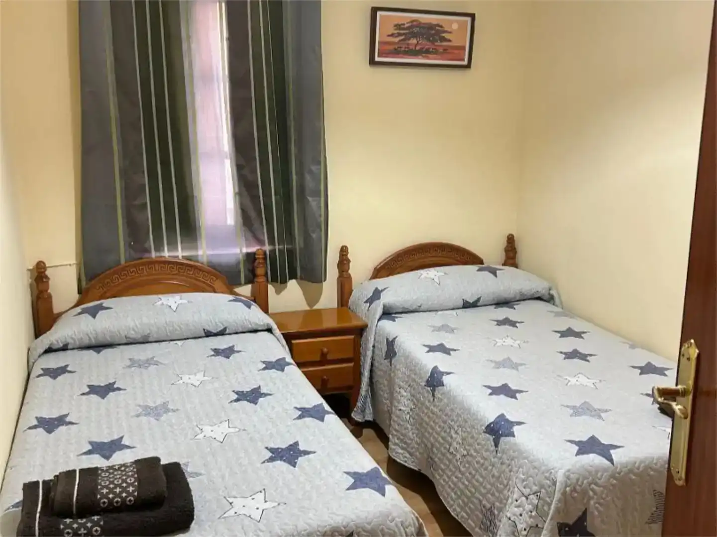 Bedroom of Detached homes for sale in Logrosán, Cáceres