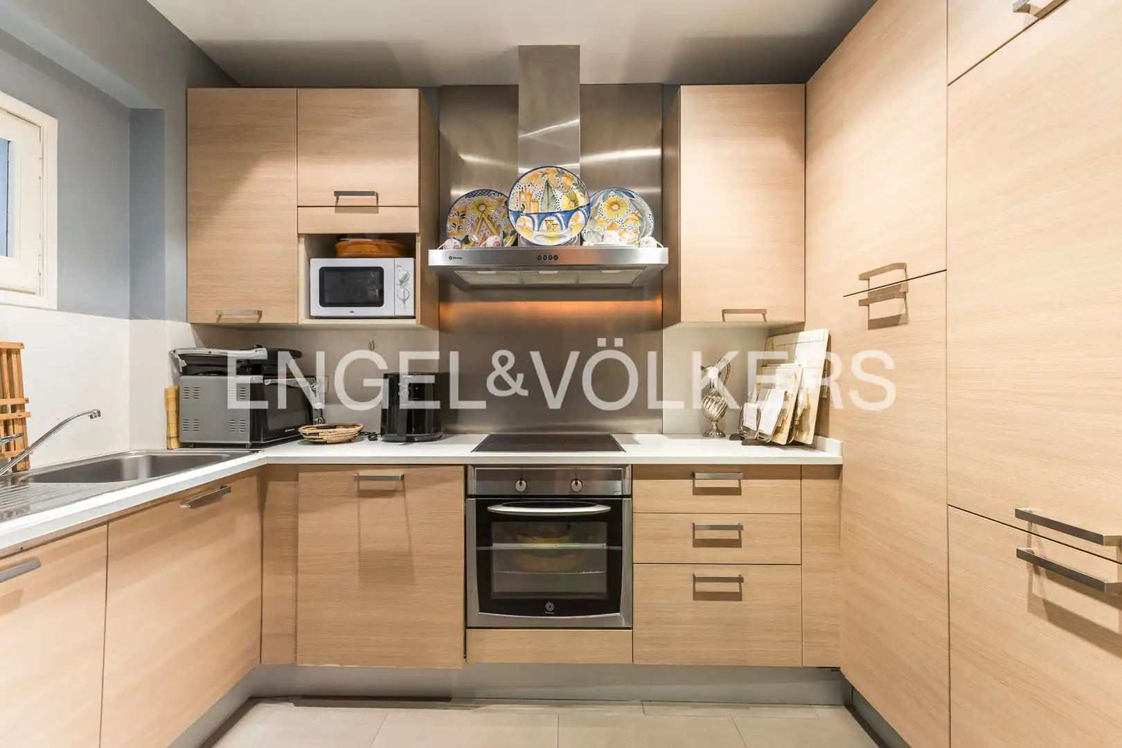 Kitchen of Flat for sale in Madrid  with Air Conditioner, Heating and Private garden