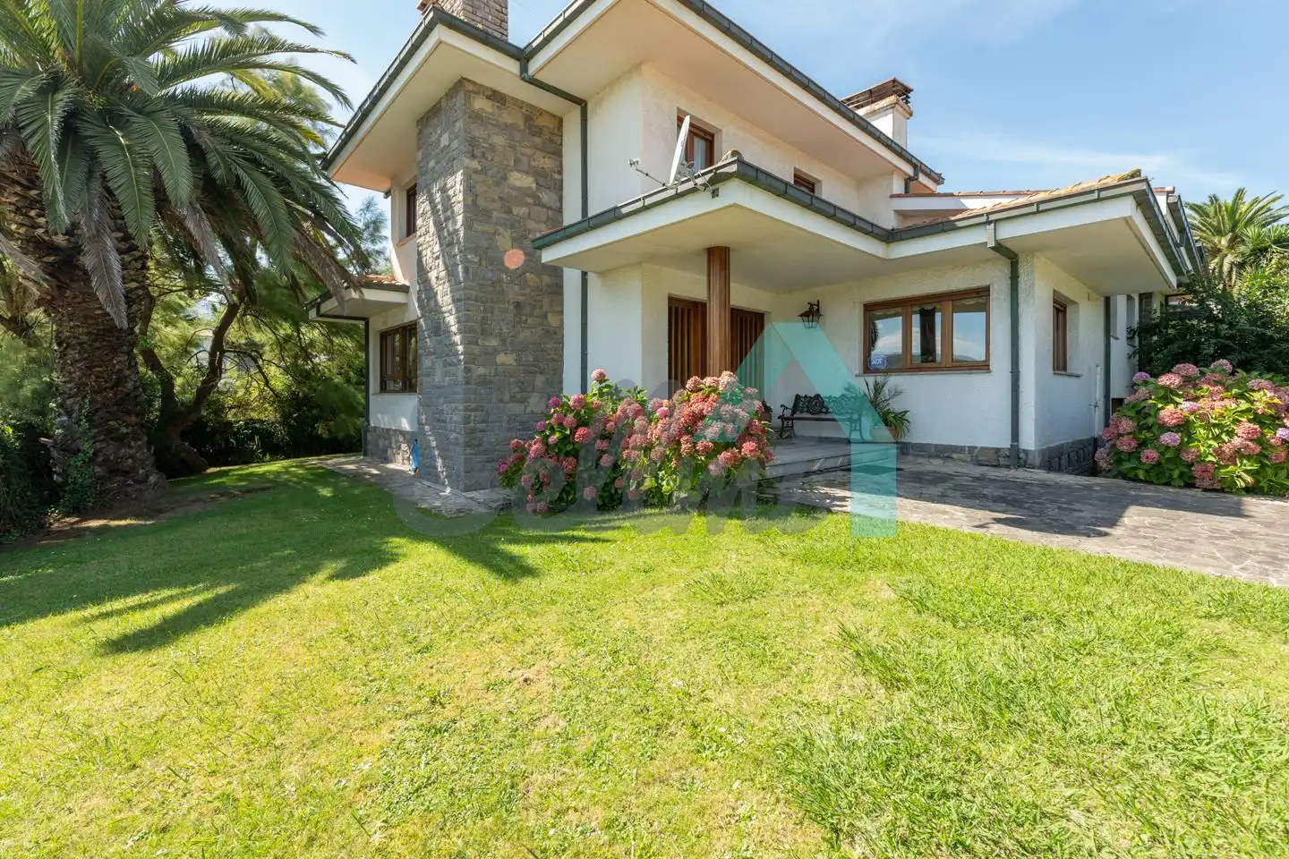 Garden of Detached homes for sale in Llanes  with Heating, Private garden and Parquet flooring